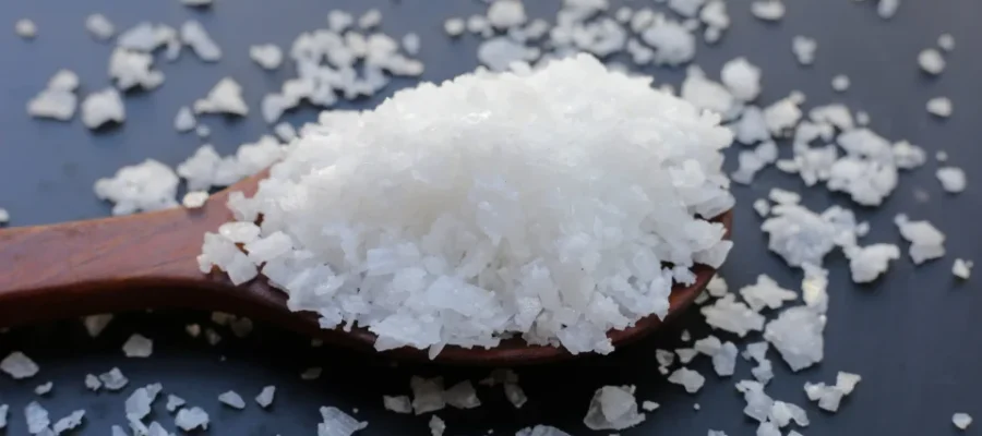 Cuastic-Soda-Flakes-scaled